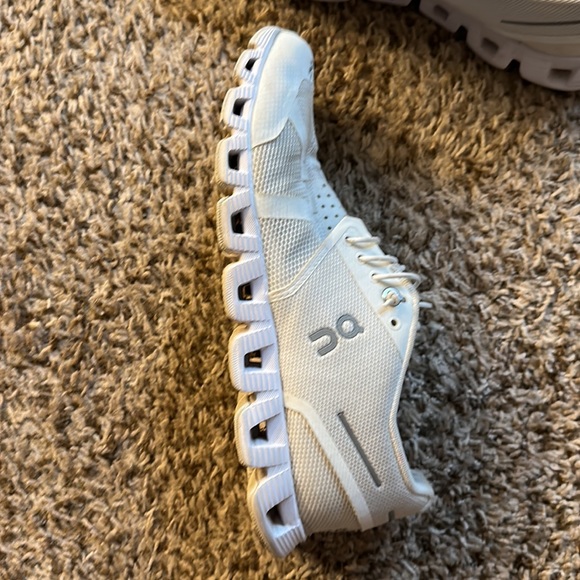 Used ON CLOUDS!! - Picture 2 of 4